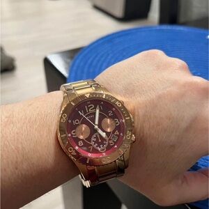 MARC JACOB rose gold beautiful watch